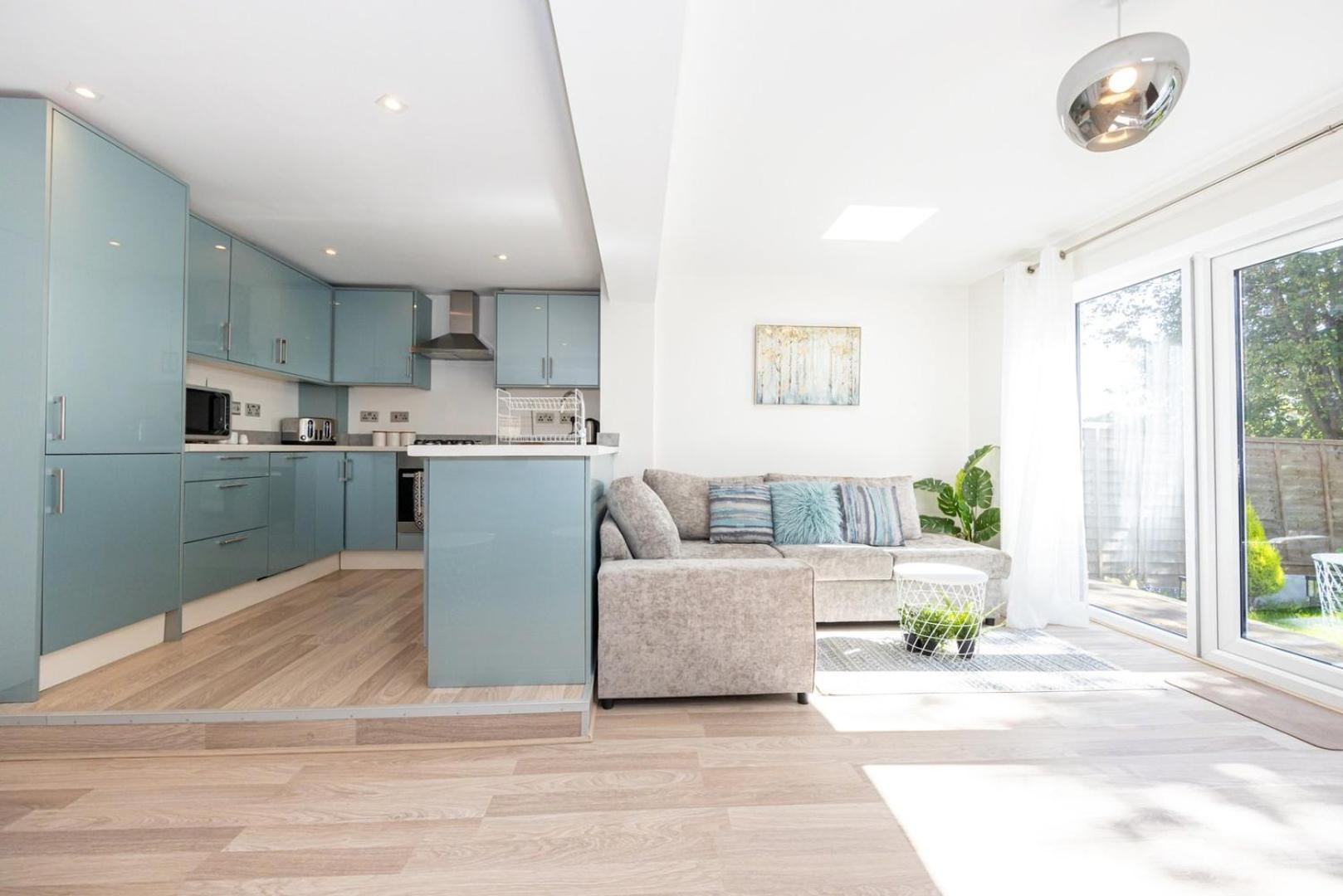 Guestready - A Haven By The River Manchester Exterior foto