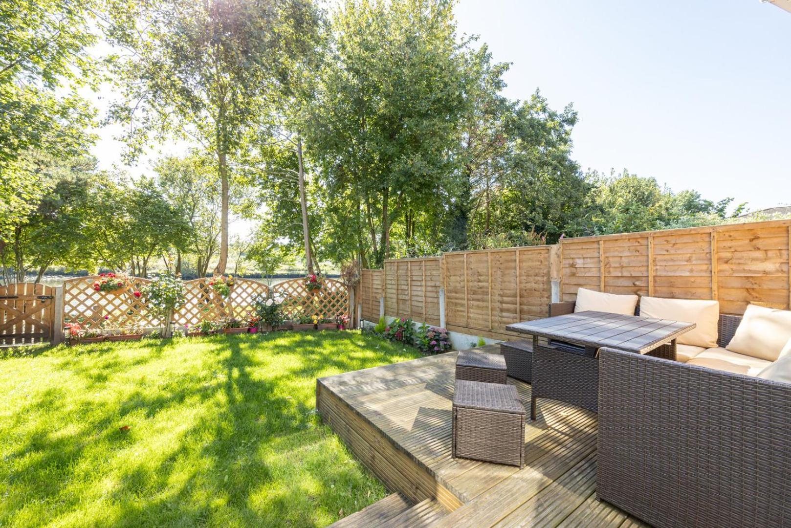 Guestready - A Haven By The River Manchester Exterior foto